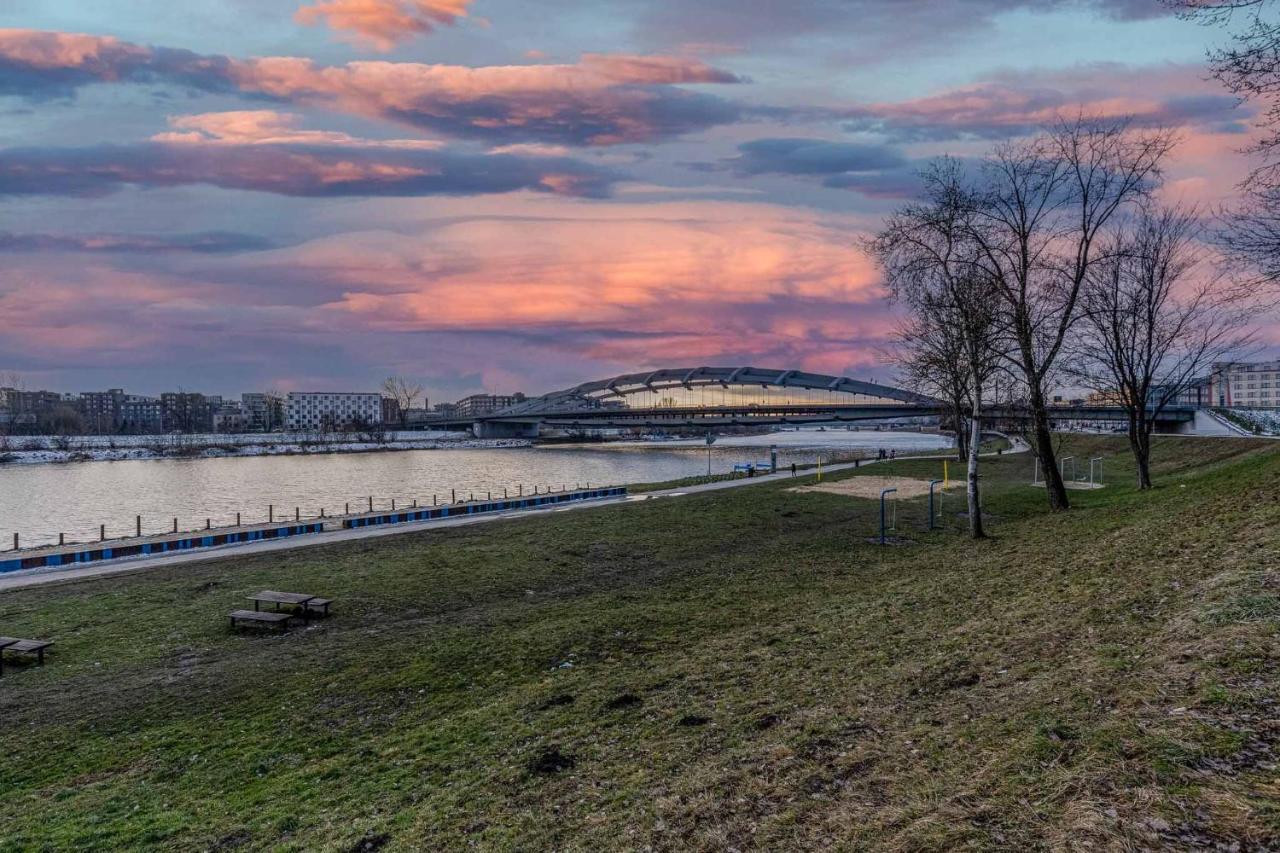 Malila Premium Apartments Cracow Centre Wislane Tarasy 2 0 Krakow Bagian luar foto